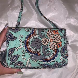 Fan Flowers Crossbody Wallet